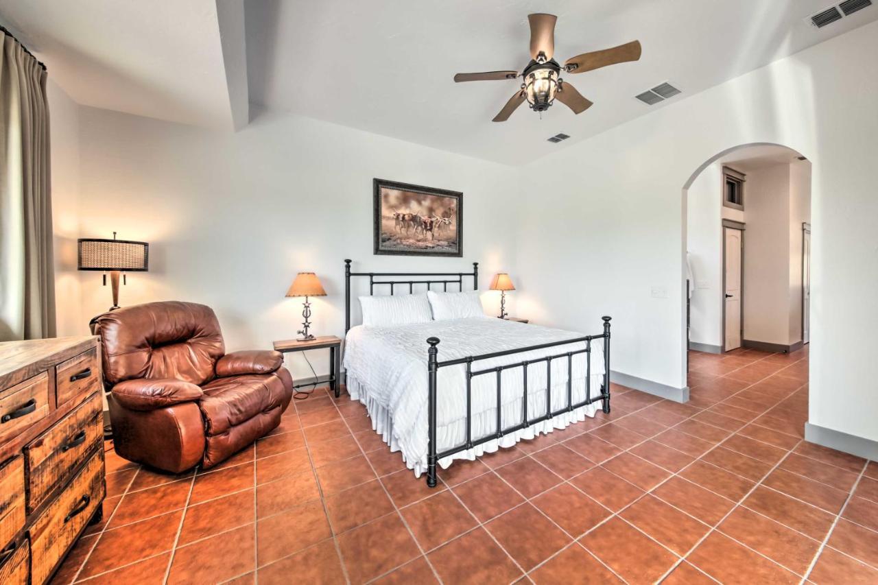 Villa Ladera Wimberley Estate On 13 Acres With Hot Tub Exterior foto